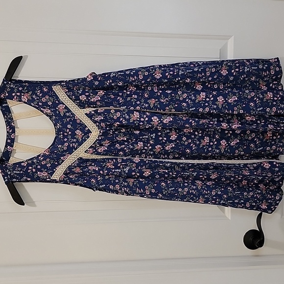 Floral Boho Entro Swing Dress Cut Out Back Size Large NWT - Picture 7 of 7